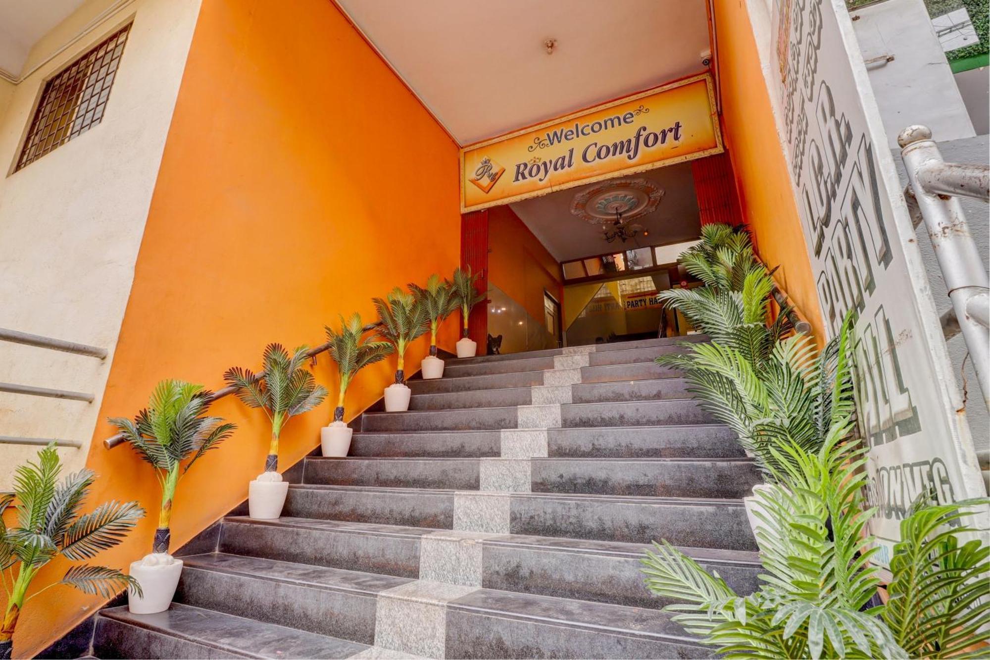 Collection O Royal Comfort Bangalore Extérieur photo